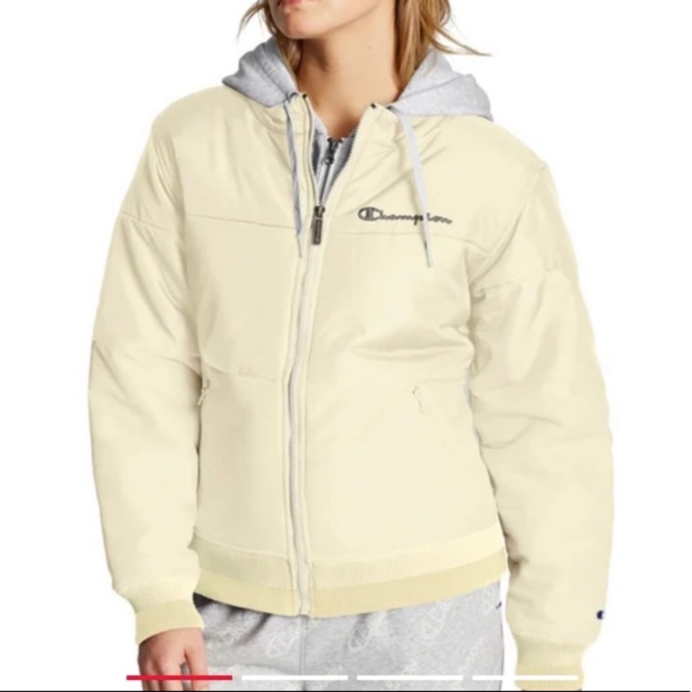 Champion white stadium puffer jacket NWT